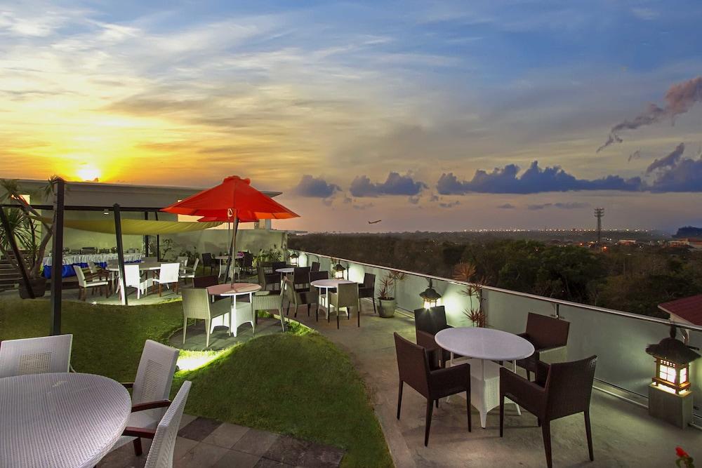 Parkside Denbukit Residence & Suite Jimbaran ภายนอก รูปภาพ