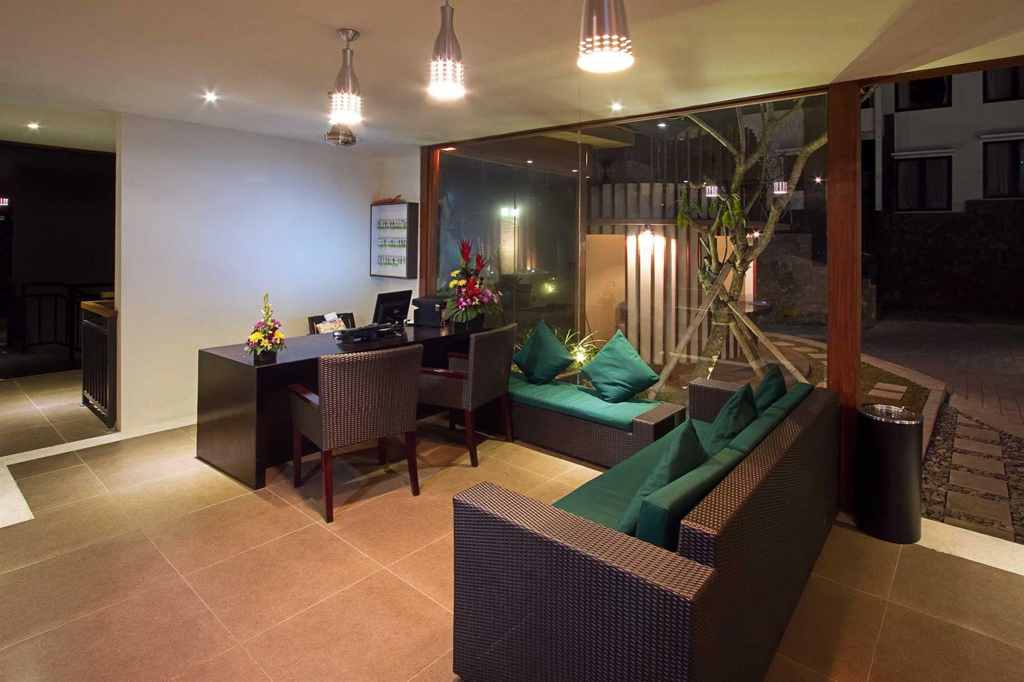 Parkside Denbukit Residence & Suite Jimbaran ภายนอก รูปภาพ