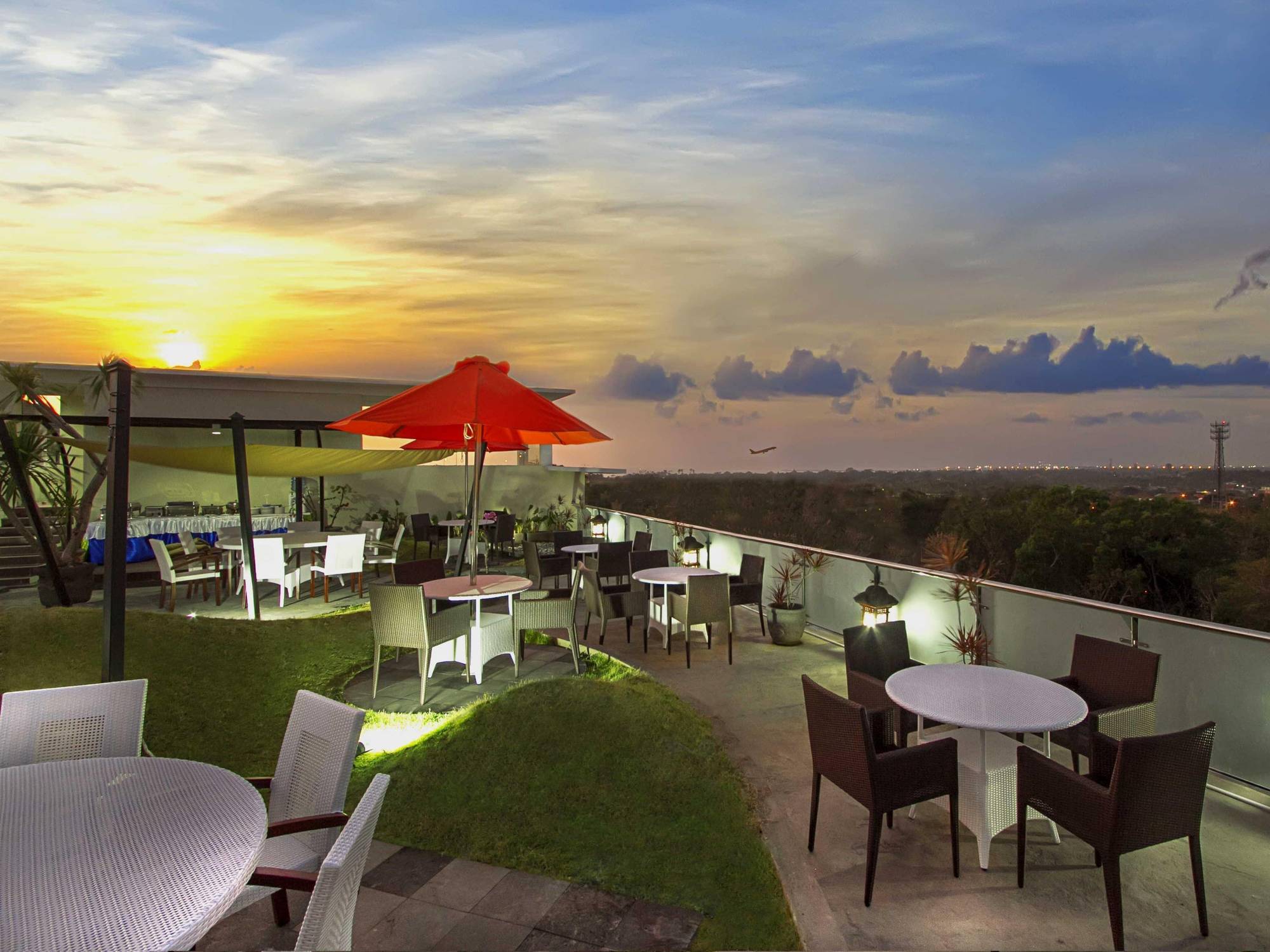 Parkside Denbukit Residence & Suite Jimbaran ภายนอก รูปภาพ