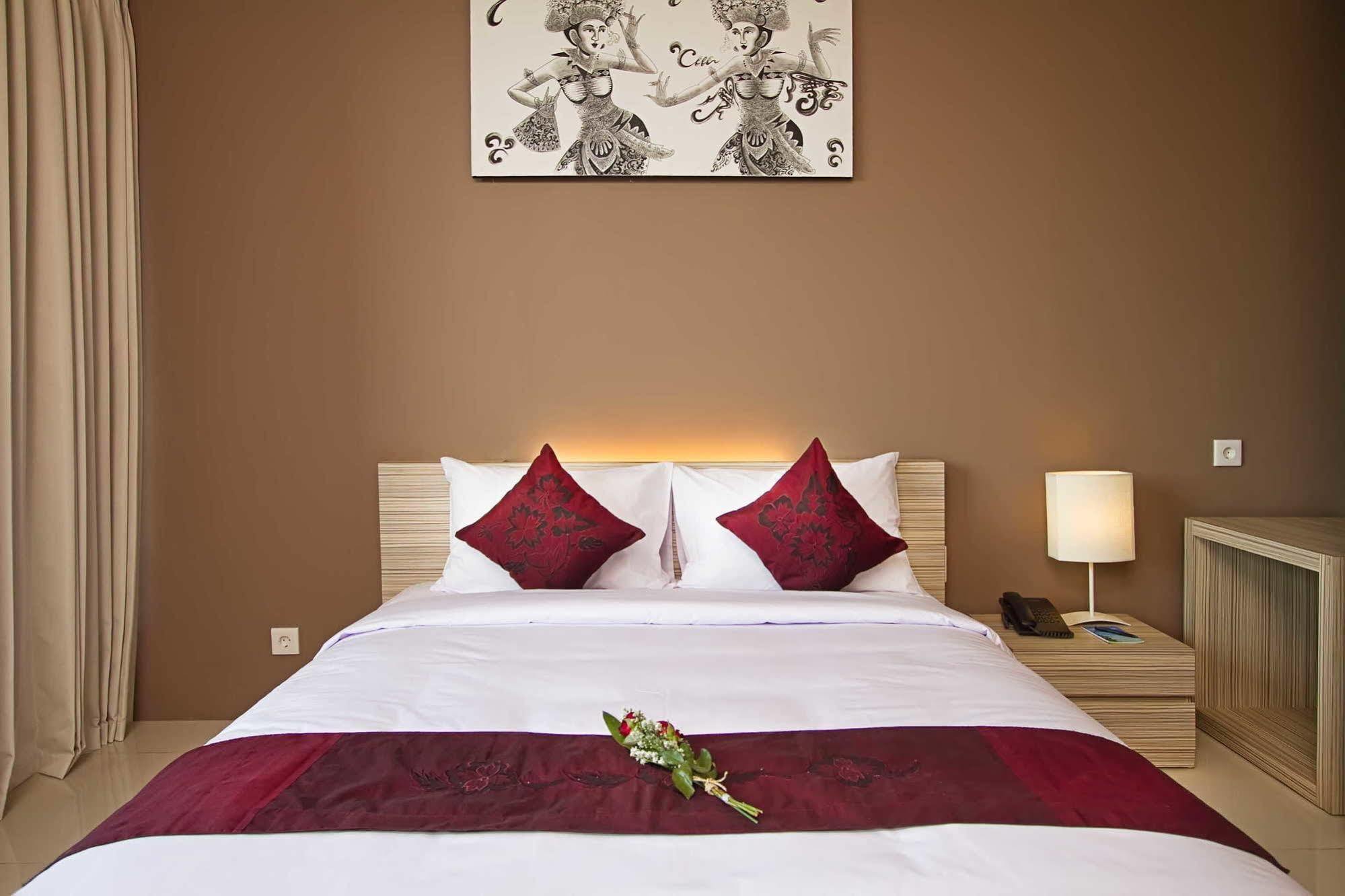Parkside Denbukit Residence & Suite Jimbaran ภายนอก รูปภาพ