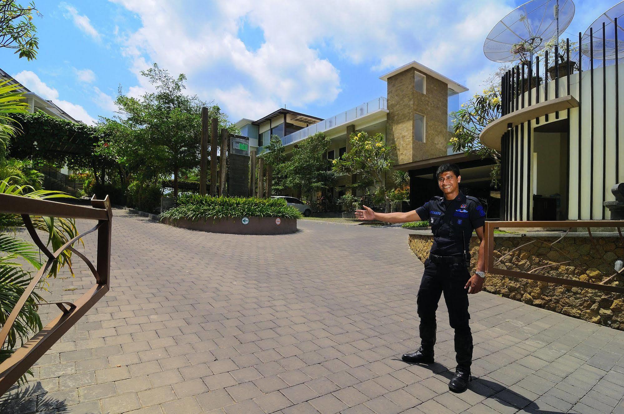 Parkside Denbukit Residence & Suite Jimbaran ภายนอก รูปภาพ